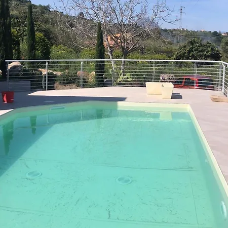 Irene Deluxe Villa *